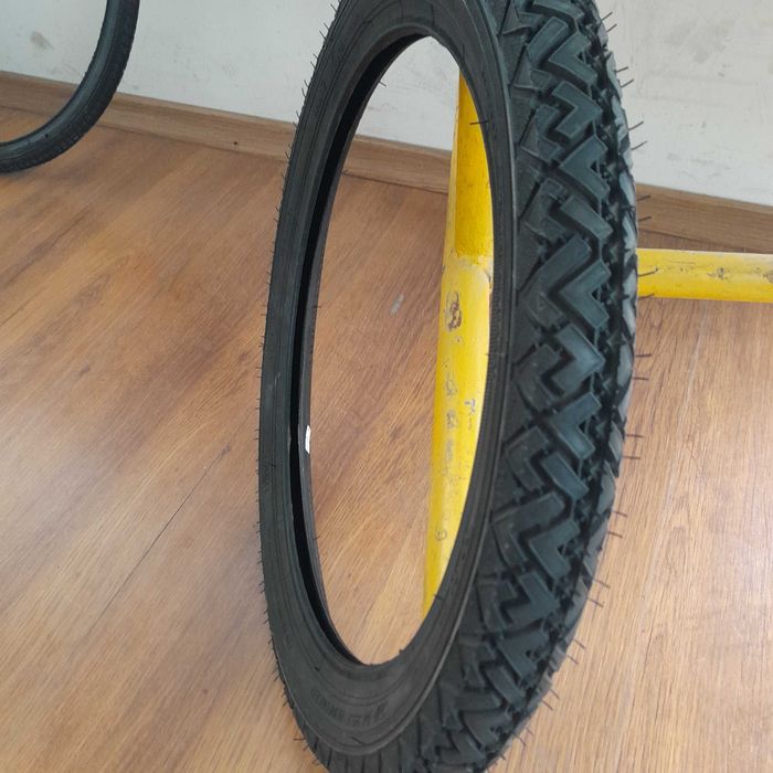 Външна гума 2 1/4 - 14 pirelli