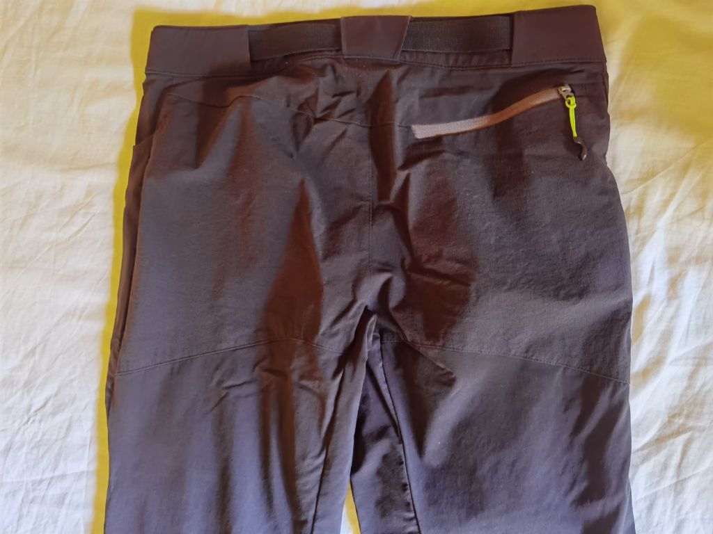 Pantaloni drumeție Decathlon MH500, S
