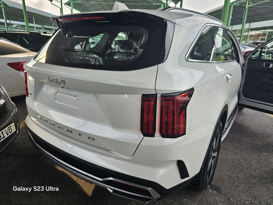 Kia Sorento  5 kishilik