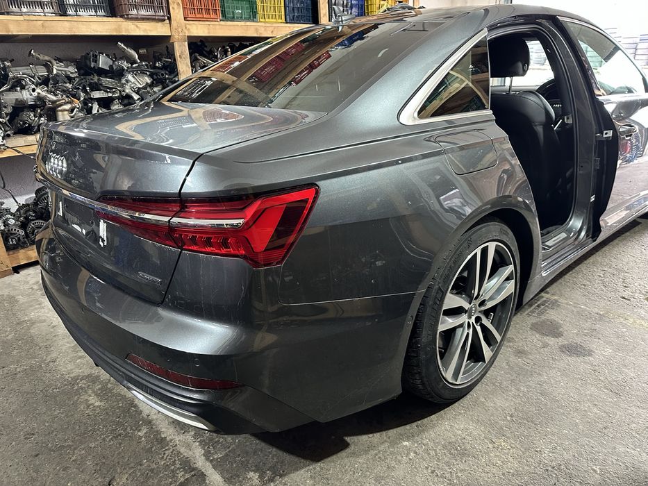 Spate complet Audi A6 C8 4K : Bara spate / Stopuri / Portbagaj / Aripi