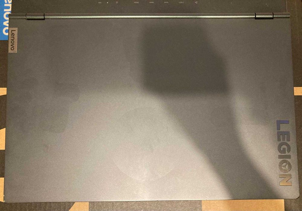 Laptop Lenovo AMD Ryzen 5 4600H 15.6" FullHD 120 Hz 8 GB ram 512GB SSD