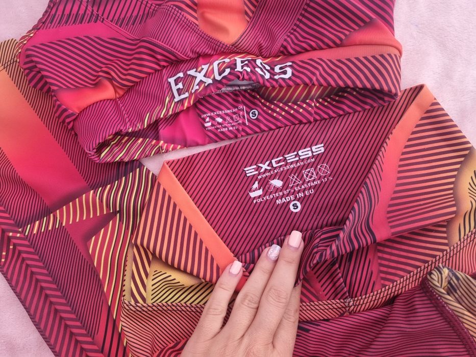 Спортен екип, клин и бюстие Excess