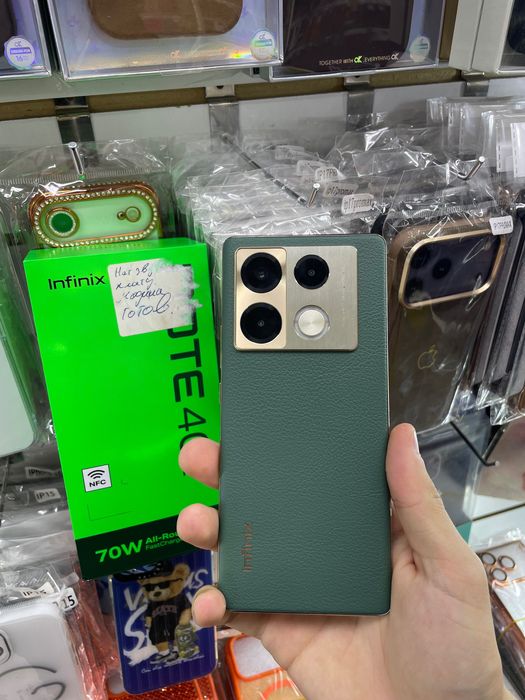 Infinix note 40 pro 256gb ideal