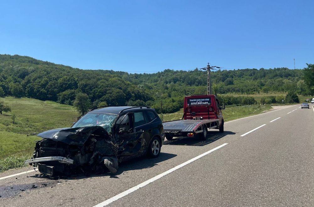 Tractări  auto ~ Transport  marfă ~ Bacău ~Asistentă ~ Service