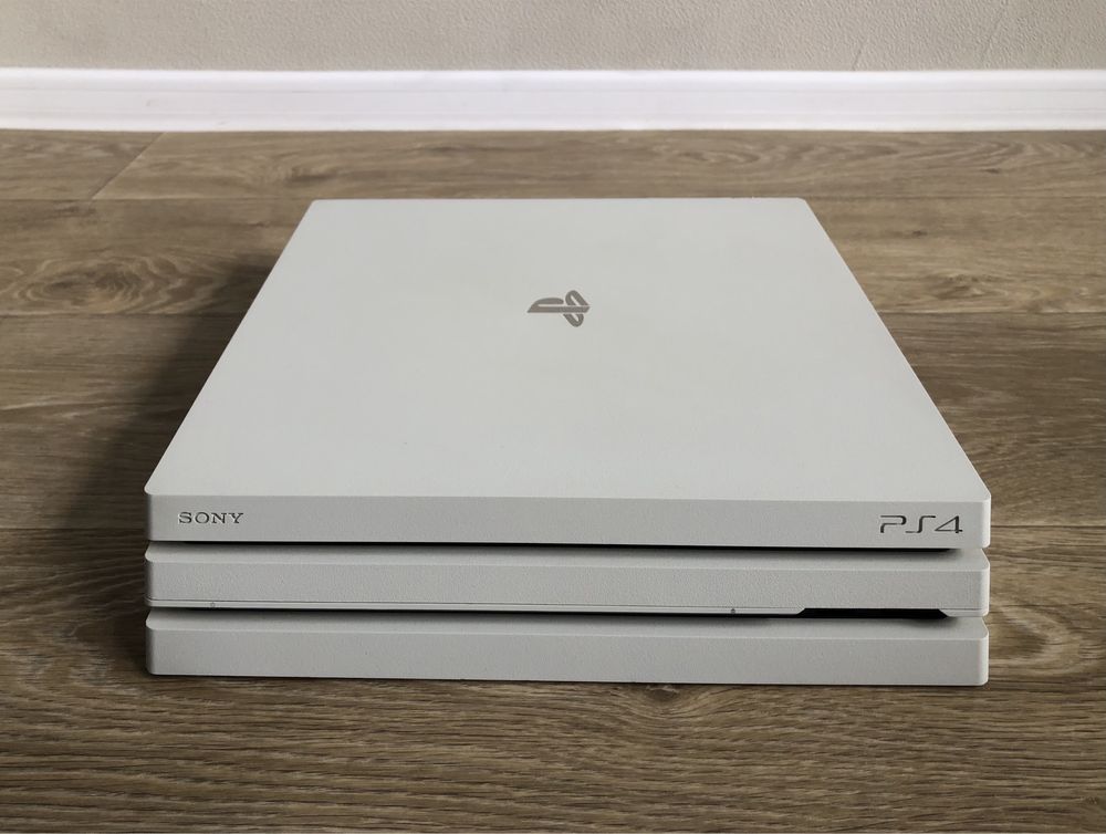 ‼️ Белая PlayStation 4 PRO + 3 Игры‼️