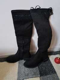 Високи черни ботуши чизми нови 40