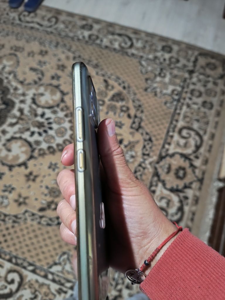 Vând telefon motorola