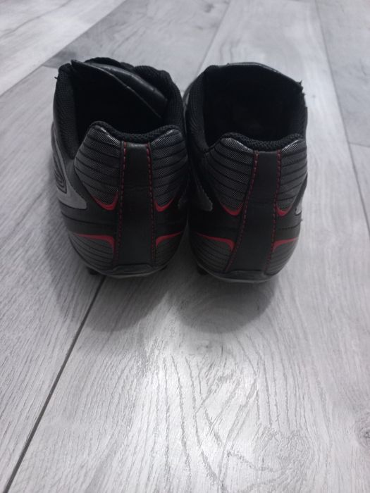 Ghete de Fotbal Nike