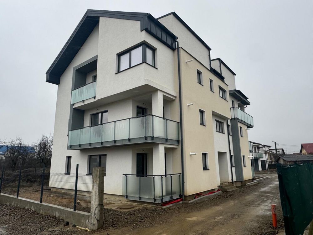 BLOC NOU, Apartamente 3 camere, Zona Lamaitei