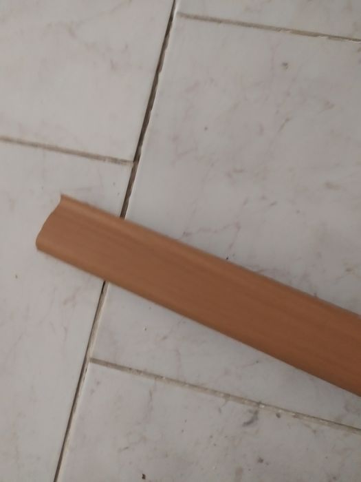 Плинтус напольный