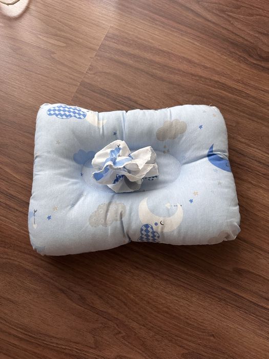 Преносима възглавница за кърмене