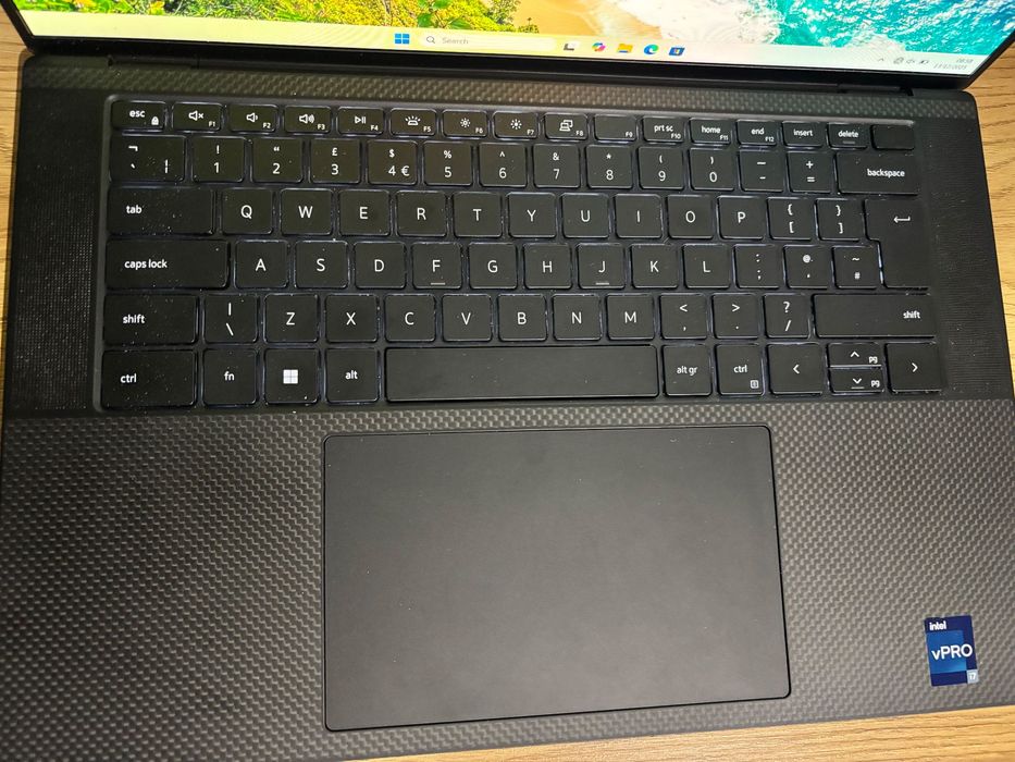 Dell Precision 5570 i7 gen12 32gb RAM RTX A1000