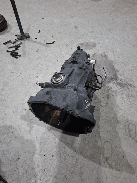 Cutie viteze Mercedes Sprinter 2.9