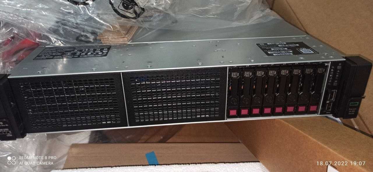 Сервер HPE DL380 Gen10 8SFF  - НОВЫЙ!