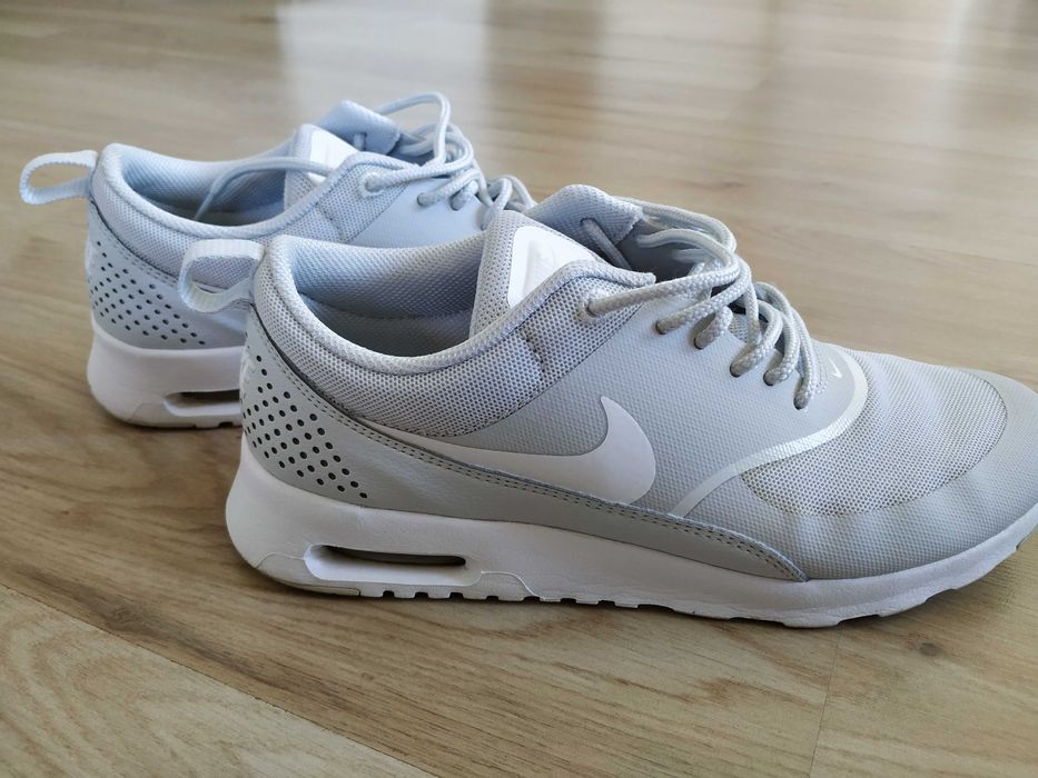 Дамски маратонки NIKE
