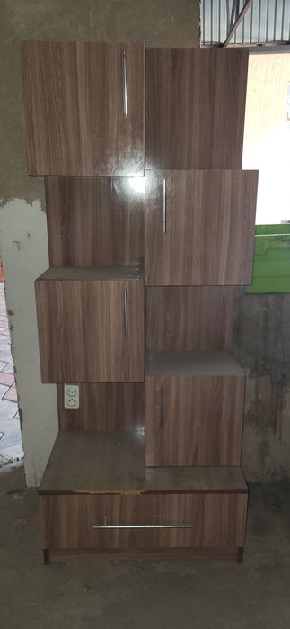 Книжный шкаф или же стеллаж