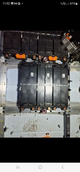 Baterii fotovoltaice ( hyundai ioniq 5 )