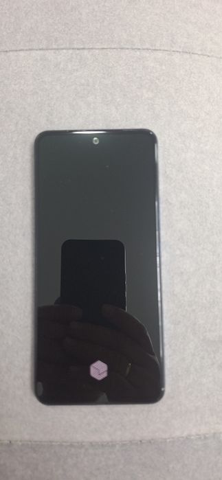 Продам телефон VIVO Y100