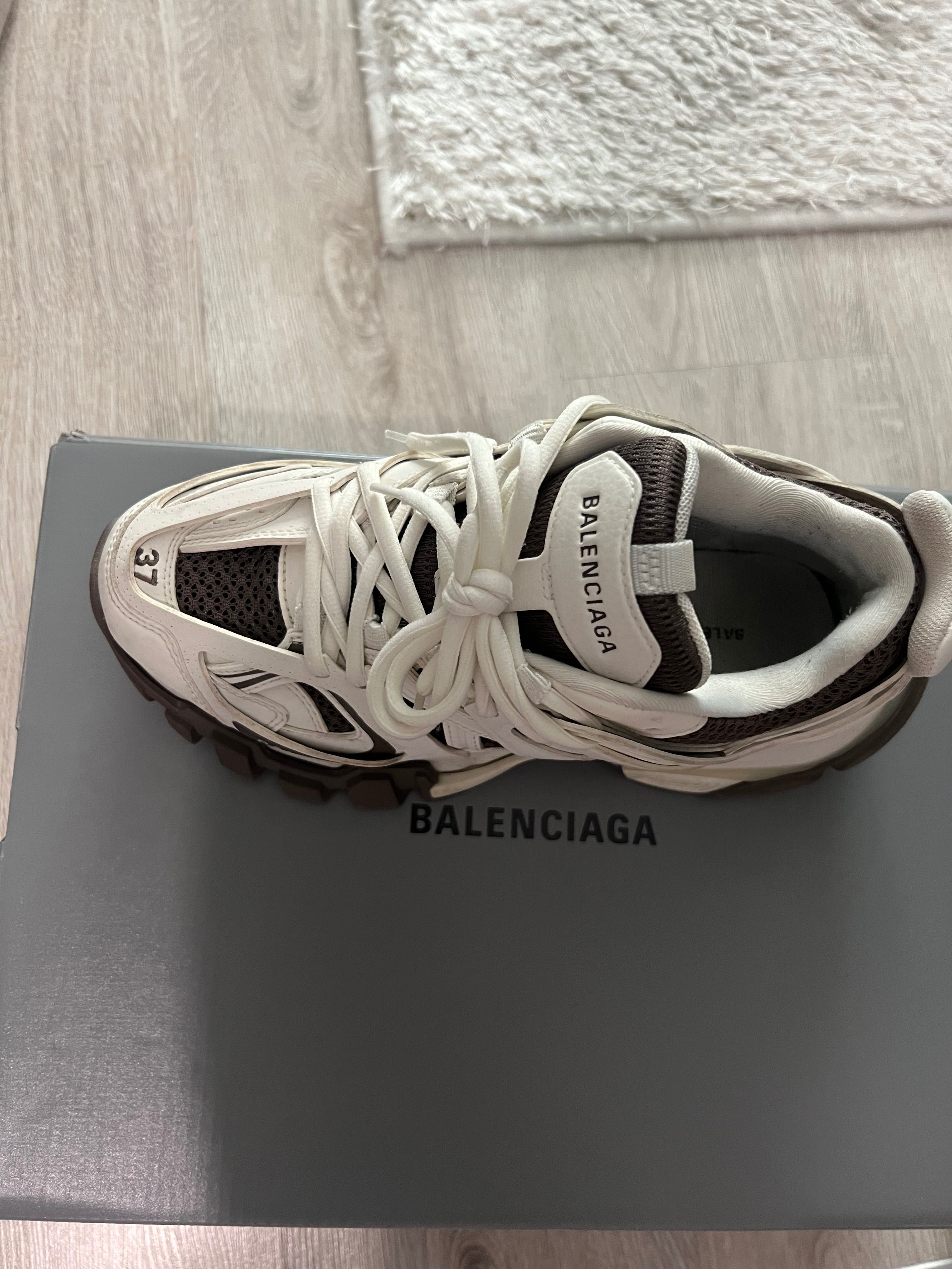 Оригинални обувки Balenciaga