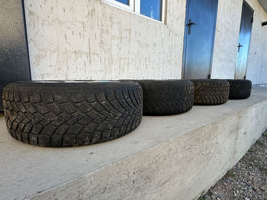 Диски с шинами 17