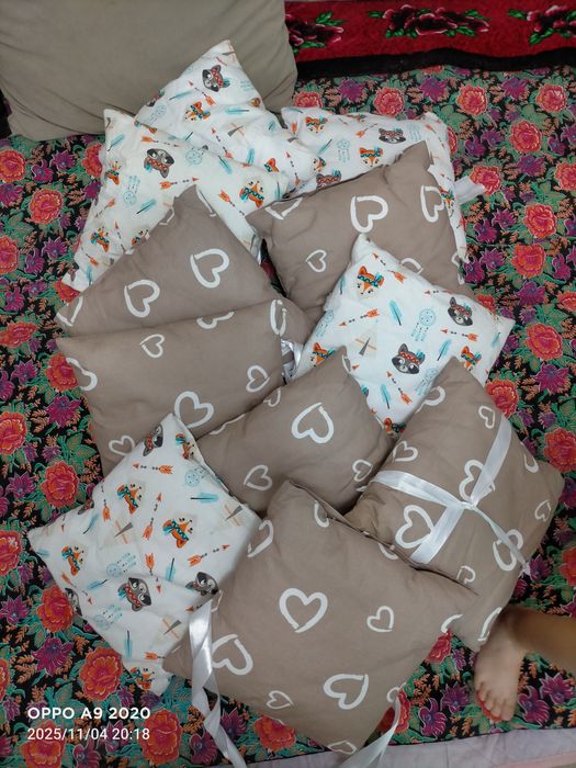 Продам бортики на кроватку