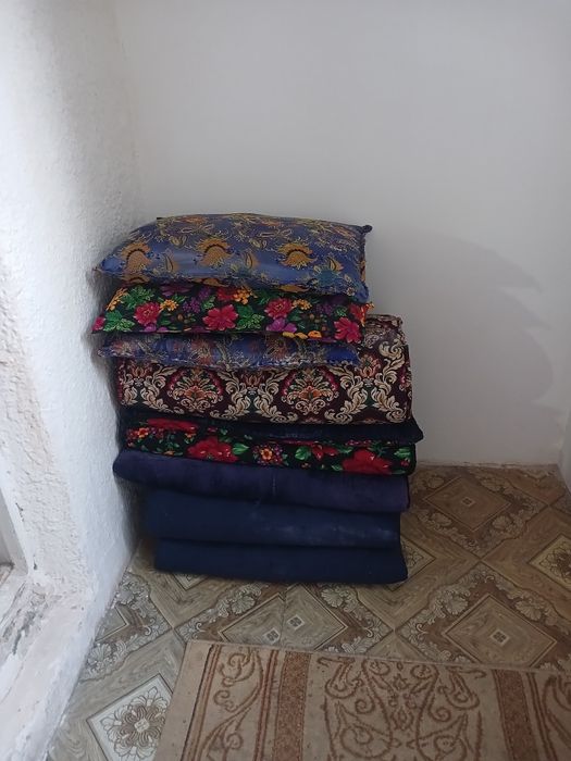 Продаю курпачи, подушки.