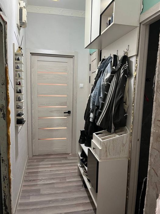 Мебель в хорошем состоянии для прихожей