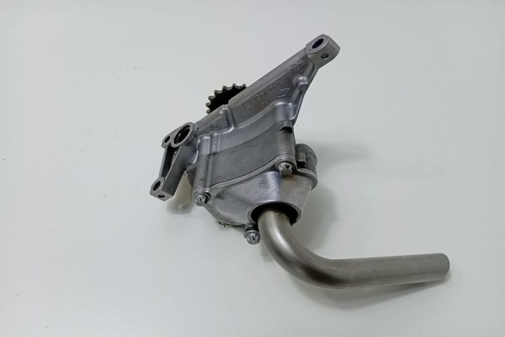 Pompa ulei 6111810201 Mercedes-Benz C-Class W203