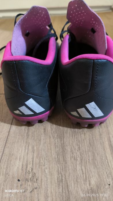 Стоножки за изкуствена трева Adidas