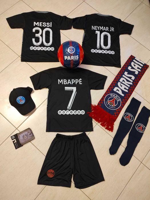 Черен ЕКип Мбапе + Топка + Калци + Шапка 99лв ПСЖ PSG Mbappe Детско