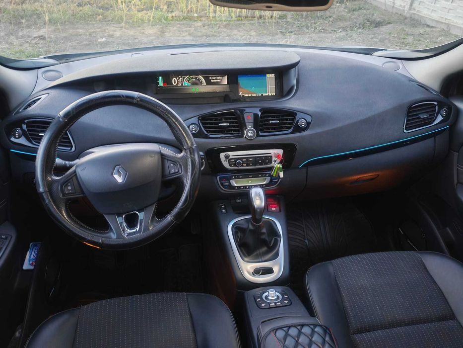 Renault Grand Scenic 3 Bose Edition 2014 Automat 7 Locuri 2.0