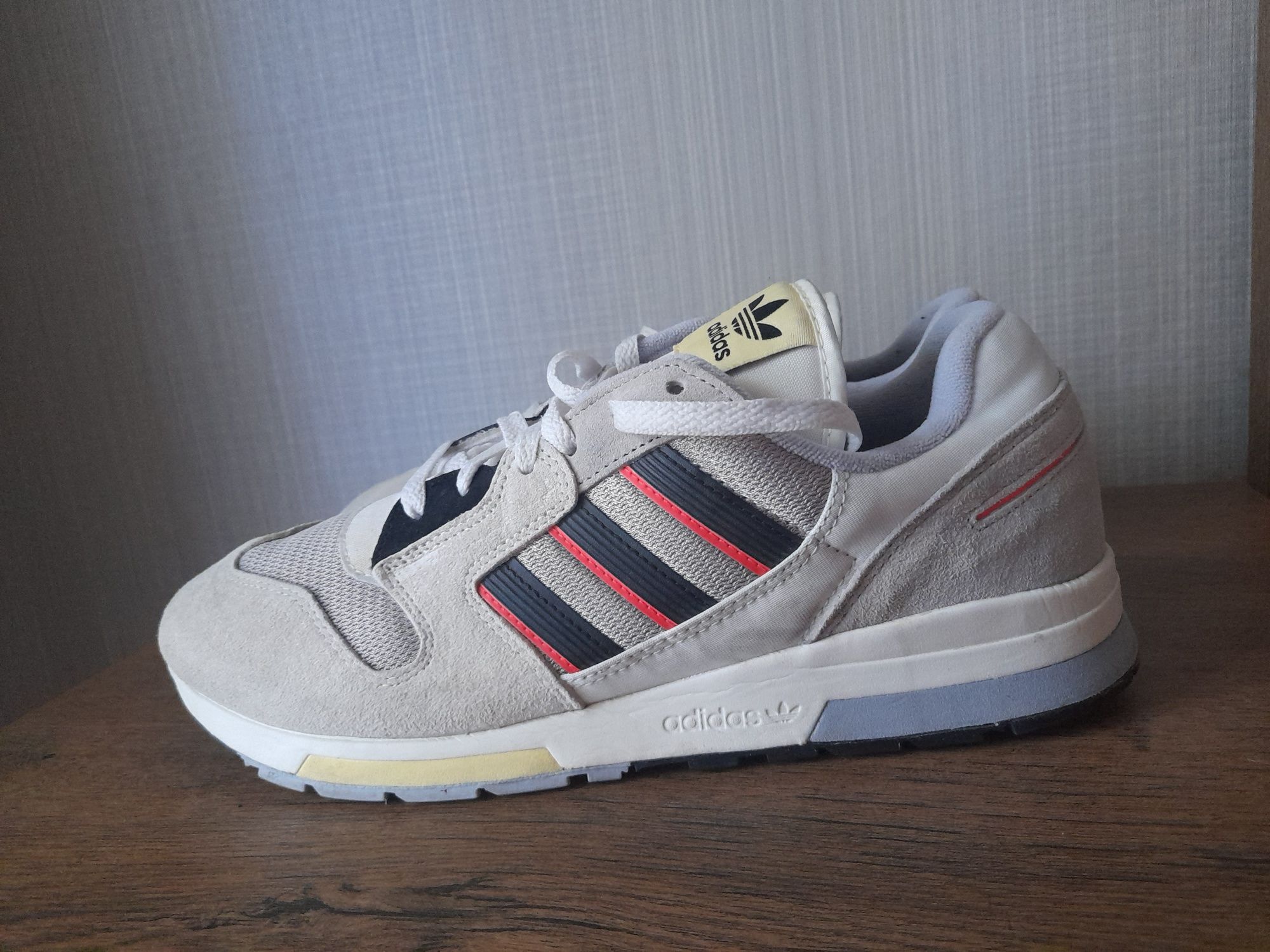 Adidas ZX 420 маратонки 44.5 номер.