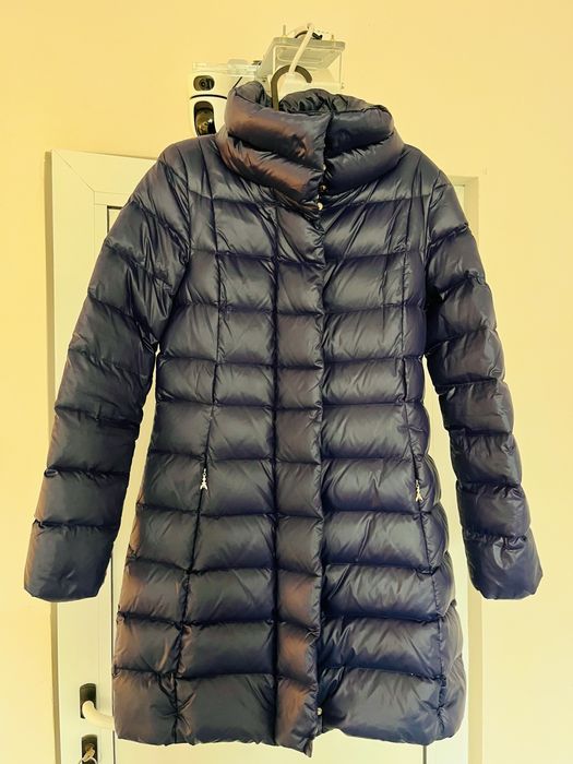 Дамско яке Patrizia Pepe – стил, комфорт и топлина в едно!