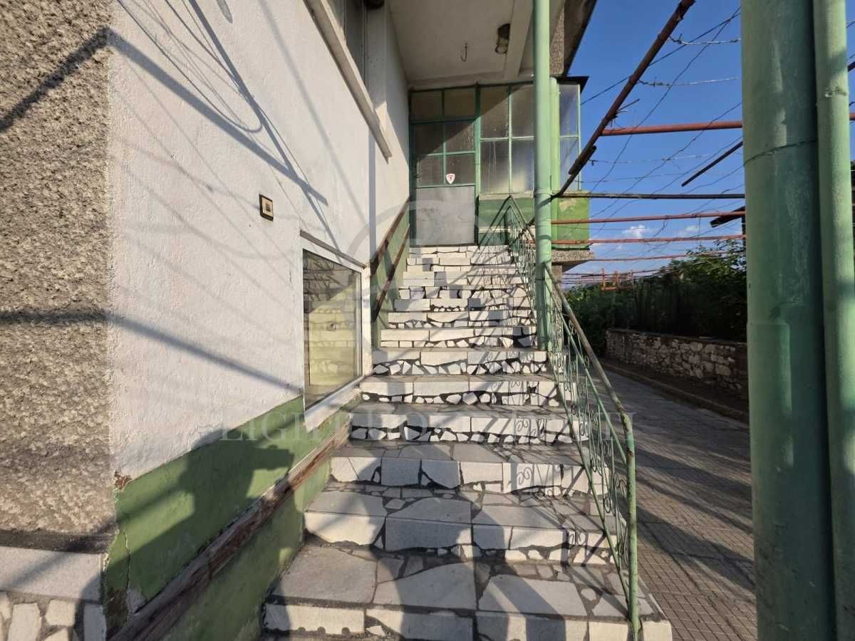 Реф. 2517 Самостоятелна Двуетажна Къща / Йоаким Груево