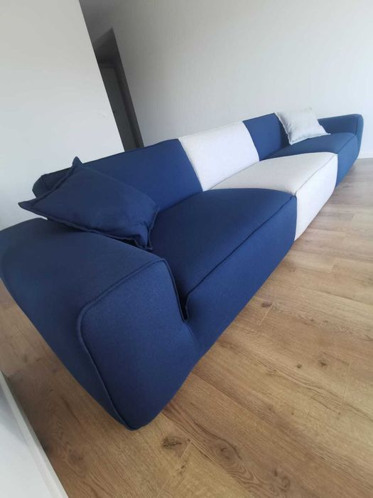 Vând canapea , produs nou