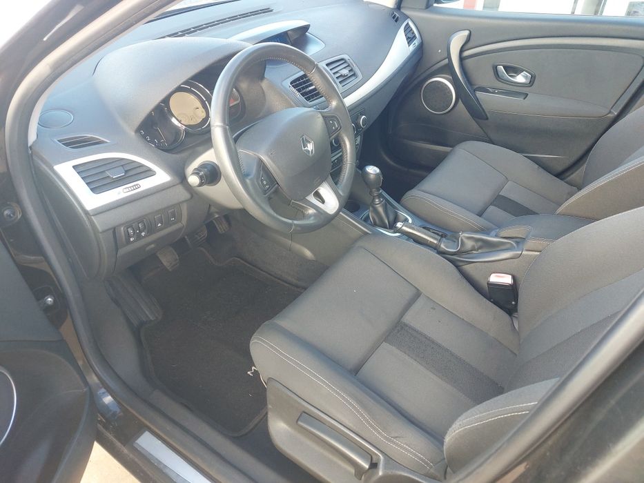 Renault Megane 3 ! 3699 euro ! an 2009 ! Euro 5 ! Aer conditionat