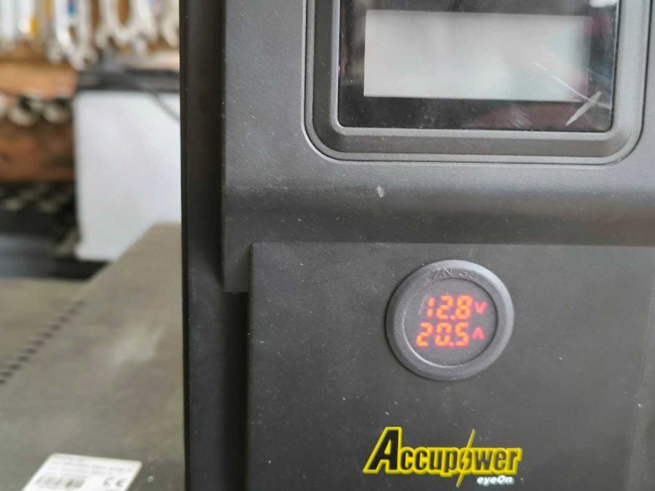 Българско зарядно за акумулатори и мн.други предложения...