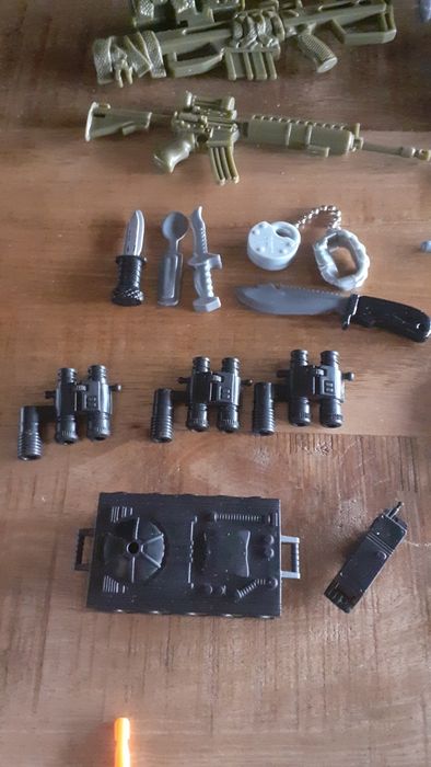 Arme miniatura plastic