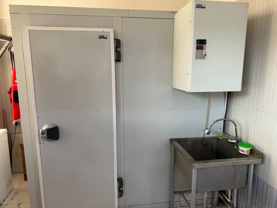 Холодильник камера