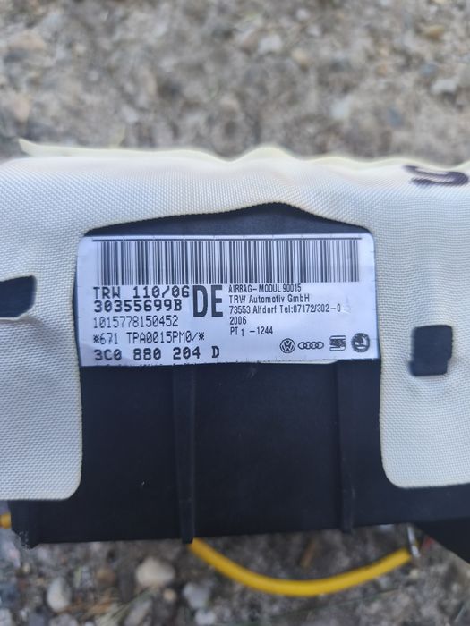 Airbag pasager bord Volkswagen Passat B6 2005-2010 3C0880204D
