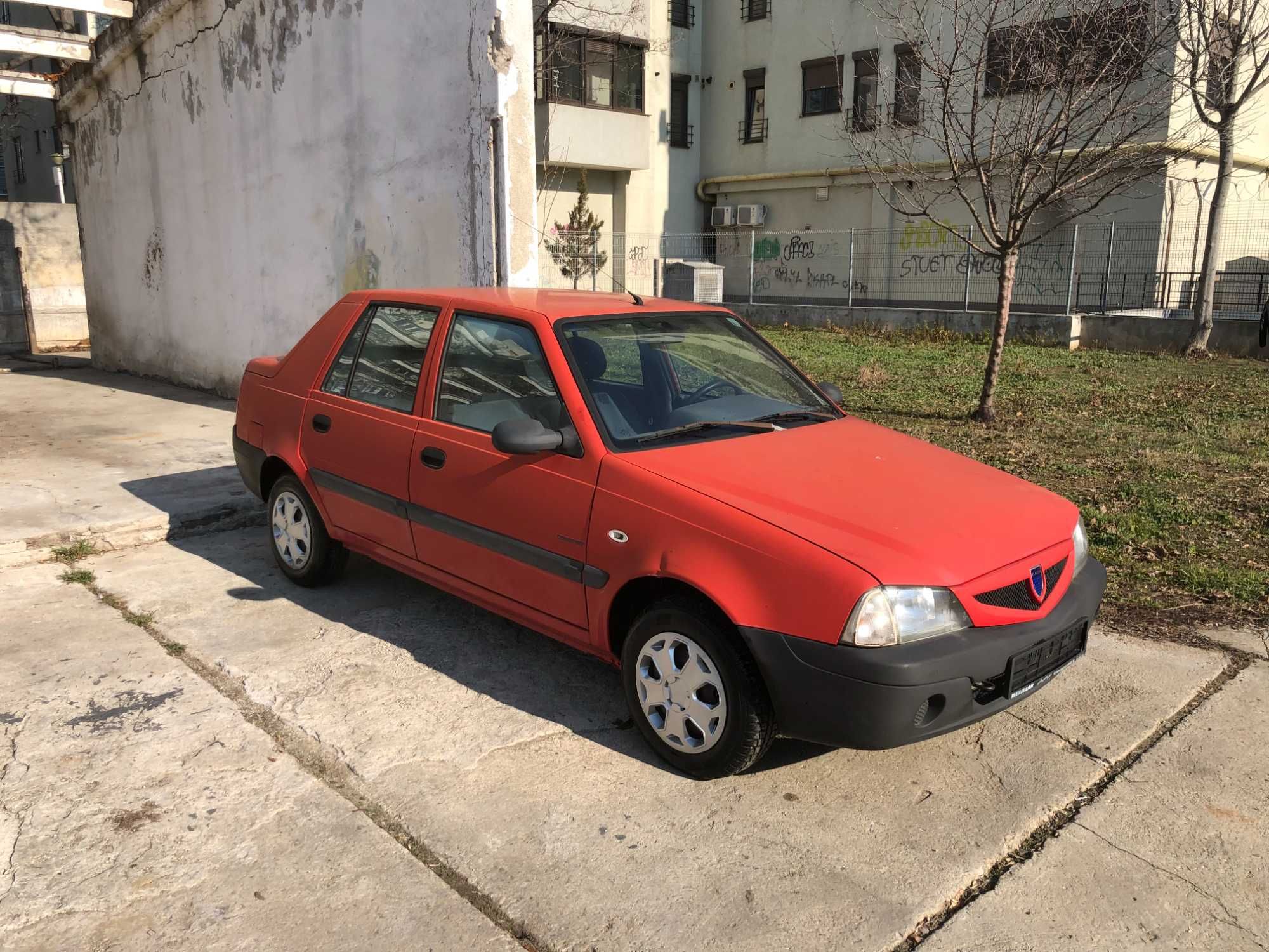 dezmembrez dacia solenza motor 1.4