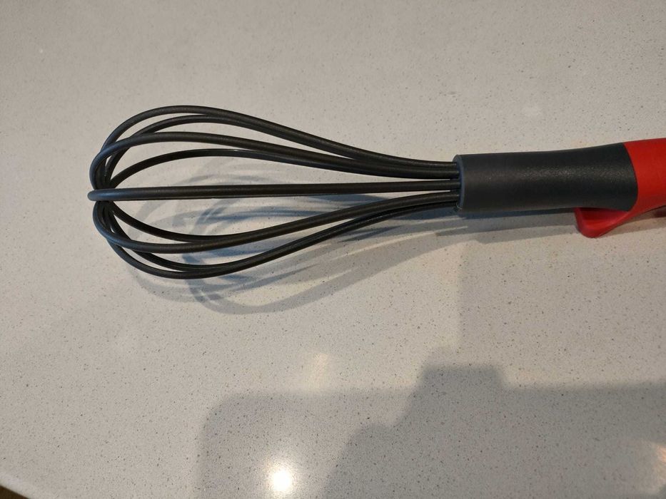 Професионална силиконова кухненска разбивачка за яйца от Холандия