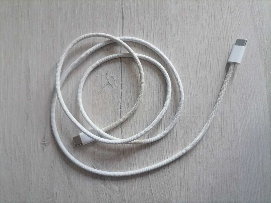 Зарядка iphone 16