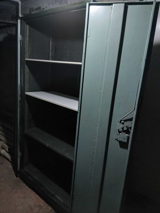 Vand dulap metalic 180/90/45