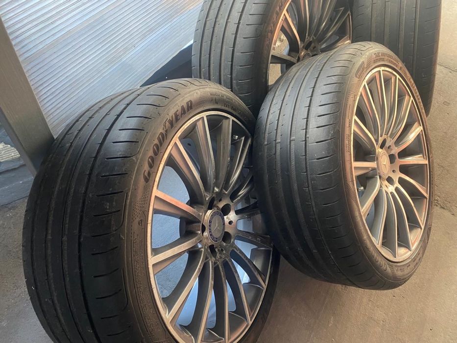Летние шины GOOD YEAR в сборе с дисками