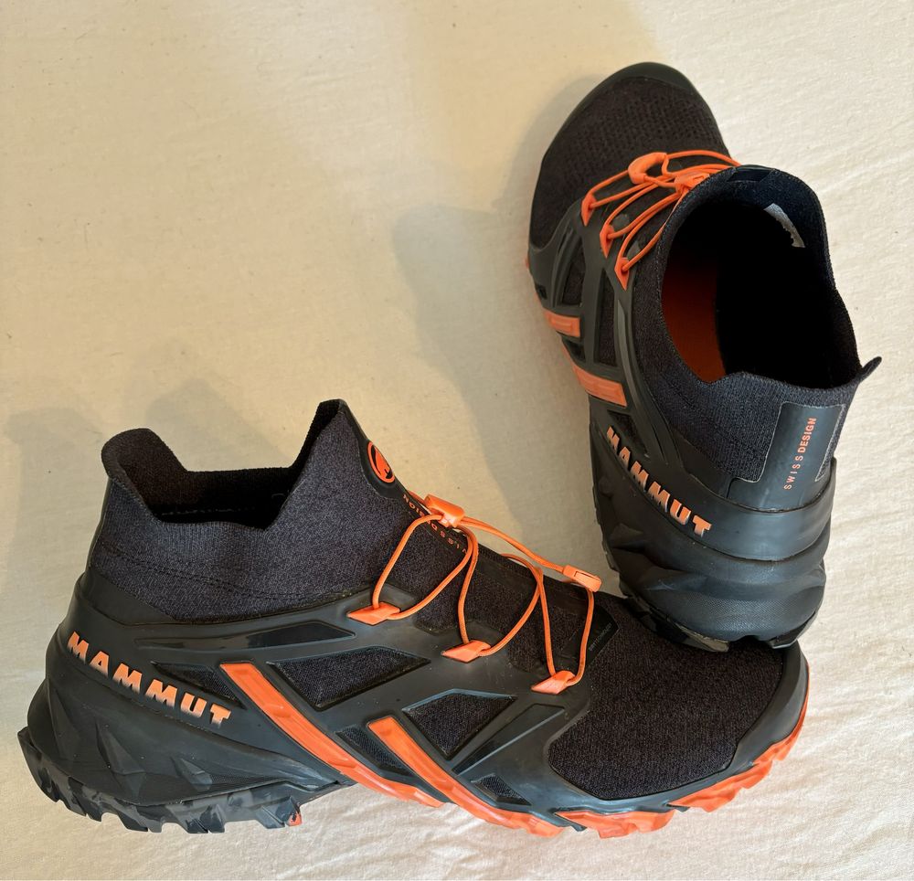 DOLOMITE номер 43 и MAMMUT номер 45, спортни, туристически обувки