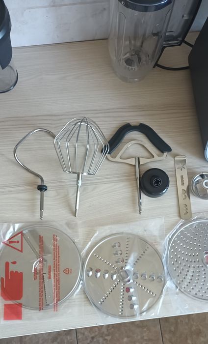 Robot de bucatarie Bosch MUM59S81DE-ca nou, doar deschis