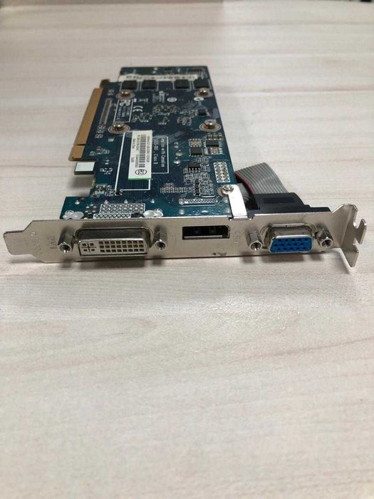 Nvidia Geforce 315 1 GB DDR3