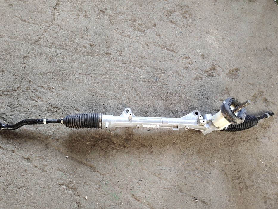 Продам рулевую рейку от лады весты