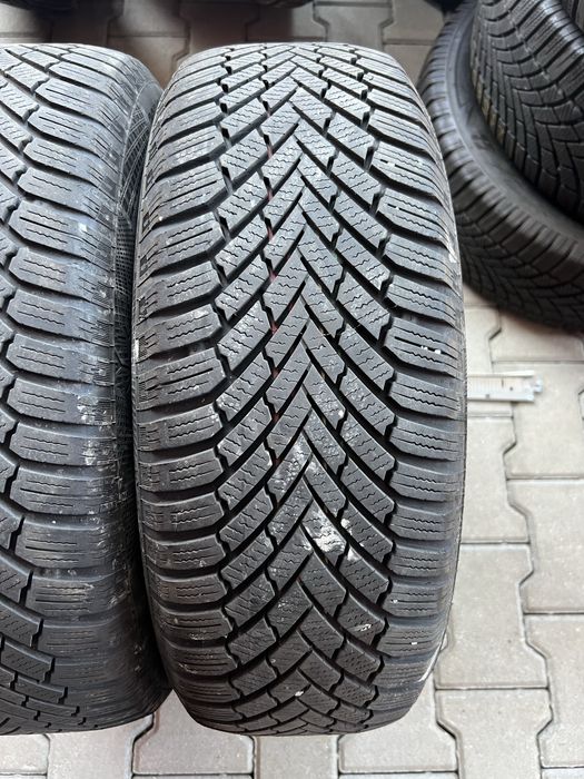 2 броя Зимни Гуми 205/60/16 Continental ДОТ: 3520